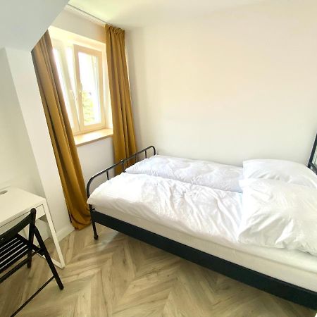 Apartament Sanok-Z Widokiem Na Rynek I Tarasem Eksteriør billede