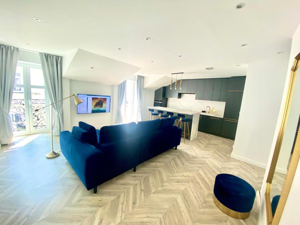 Apartament Sanok-Z Widokiem Na Rynek I Tarasem Eksteriør billede