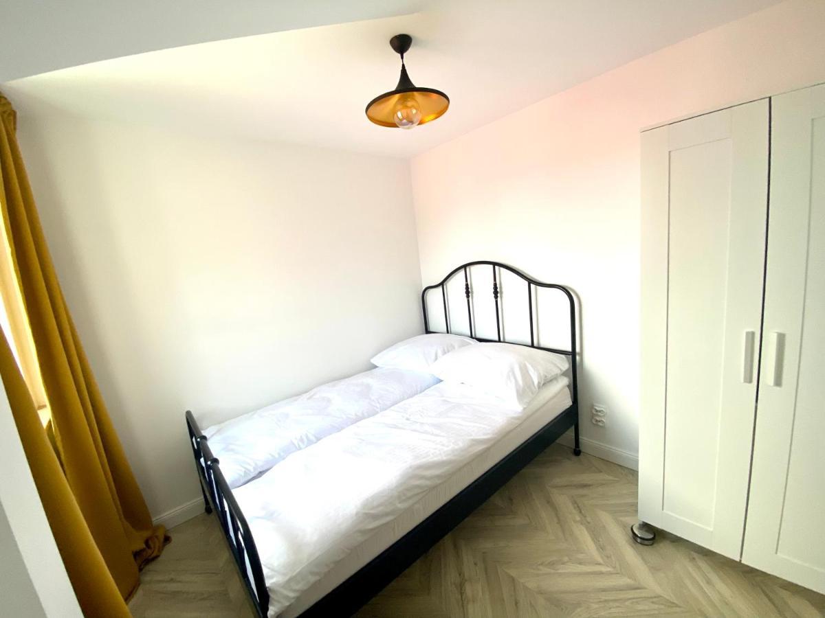 Apartament Sanok-Z Widokiem Na Rynek I Tarasem Eksteriør billede