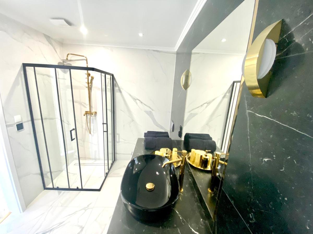 Apartament Sanok-Z Widokiem Na Rynek I Tarasem Eksteriør billede